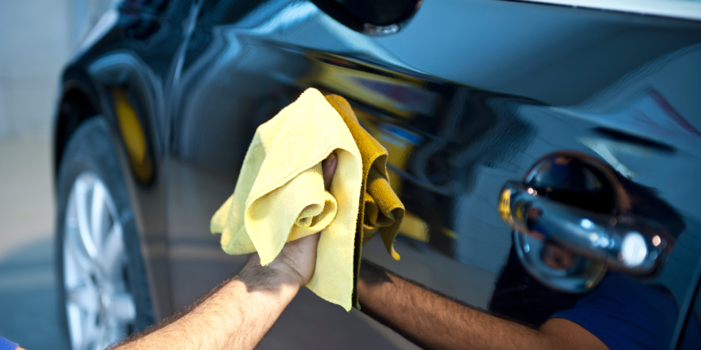 Texto alternativo: Autolavado en Tlalnepantla con servicio profesional de lavado de autos y camionetas en Car Wash Alta Gama, San Lucas Tepetlacalco.